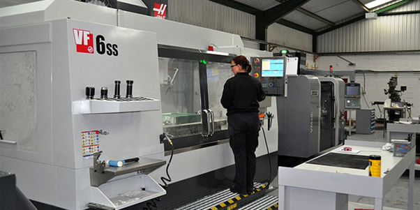 Máy CNC là gì? Tổng hợp thông tin cần biết về máy CNC