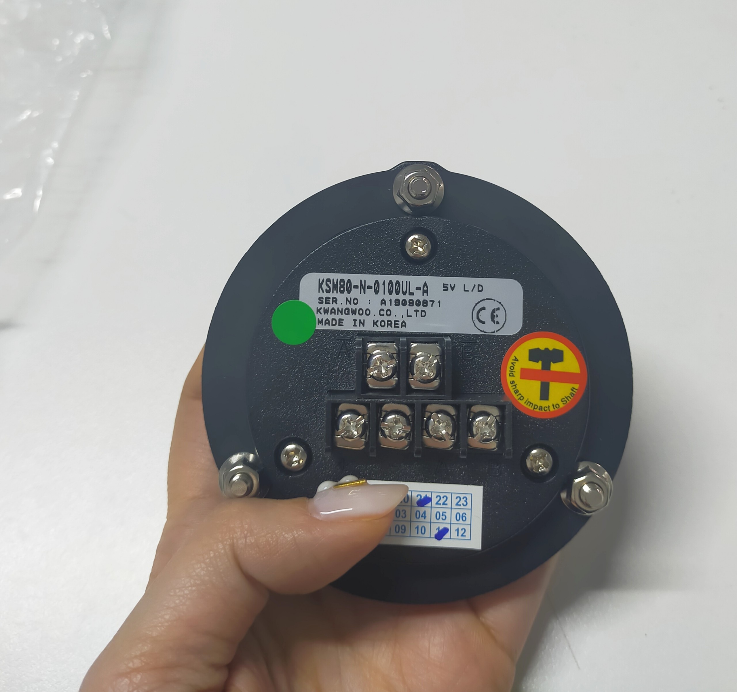 KSM80-N-0100UL/ Tay quay encoder