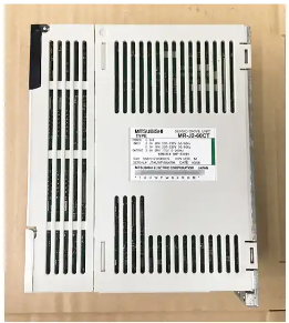 Bộ Truyền Động Động Cơ Servo MR-J2-60CT