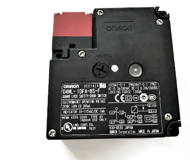 D4NL-2CFG-Z-F Bảo vệ khóa cửa an toàn chuyển đổi