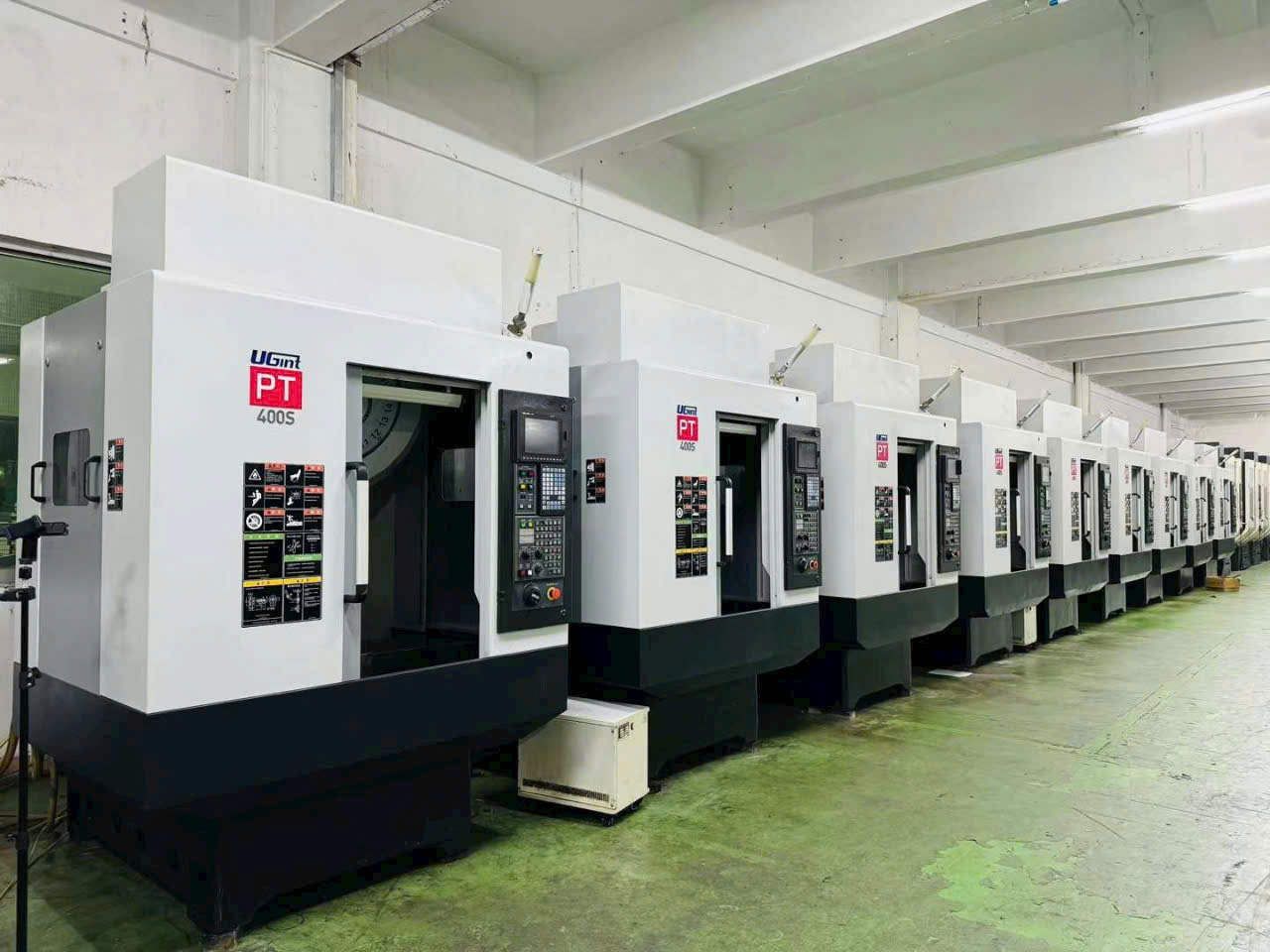 Máy CNC Ugint PT-400S Hàn Quốc Cũ - Thanh Lý Giá Rẻ, Chất Lượng Đảm Bảo